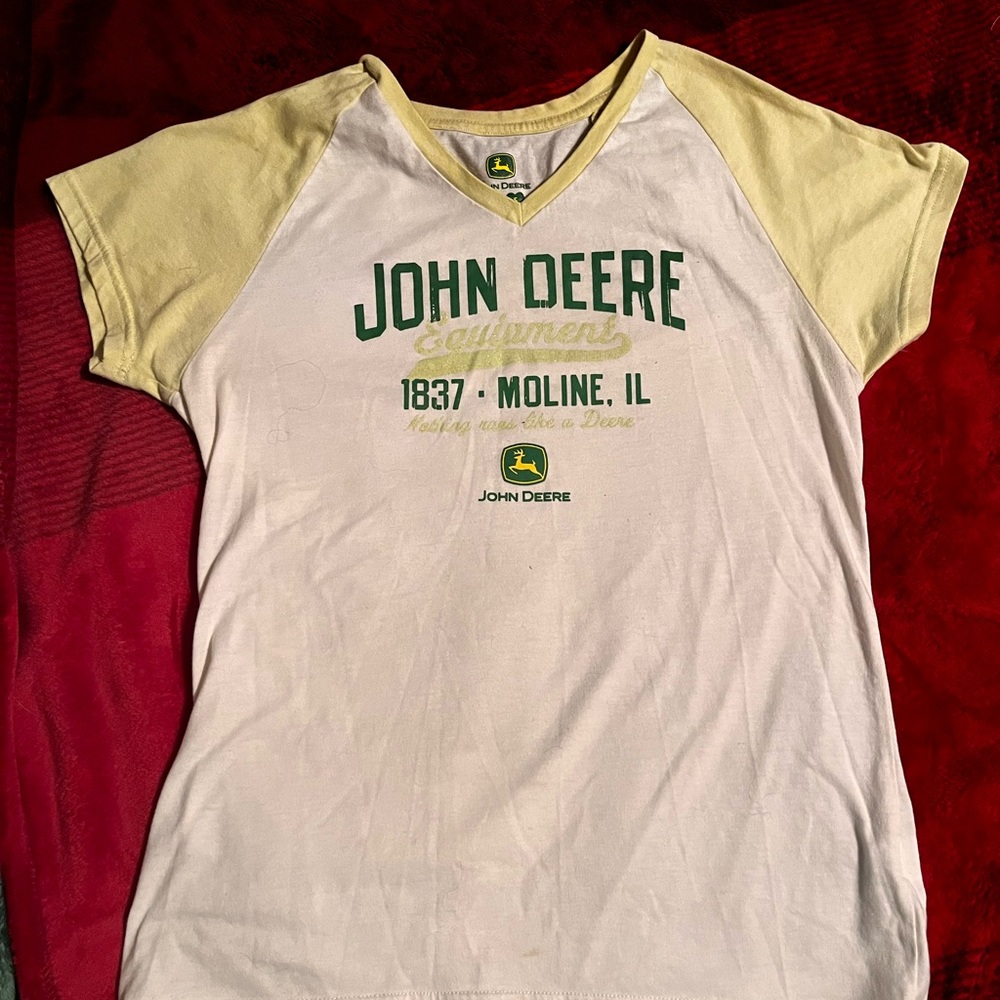 John Deere t-shirt